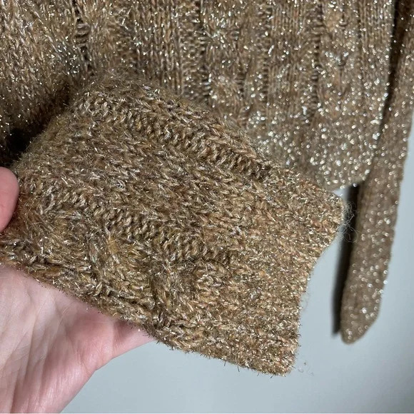 PILCRO | Cableknit Shine Wool Blend Turtleneck Sweater - Picture 14 of 15